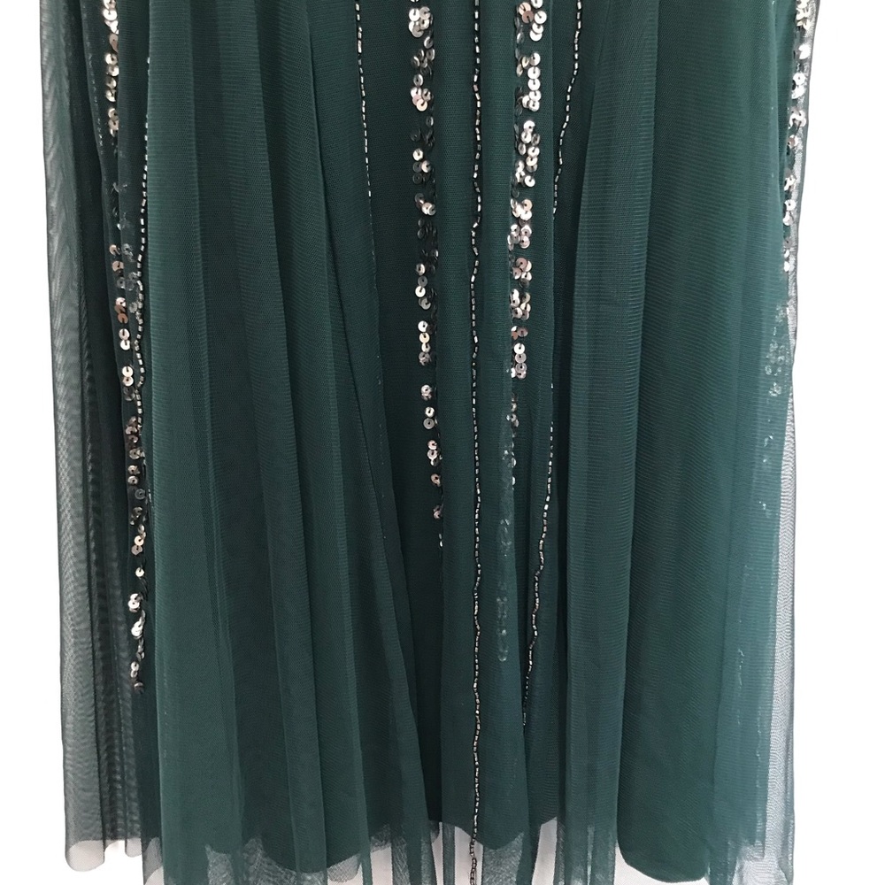 Marina Beaded Sleeveless Prom Gown size 6 - Picture 6 of 8